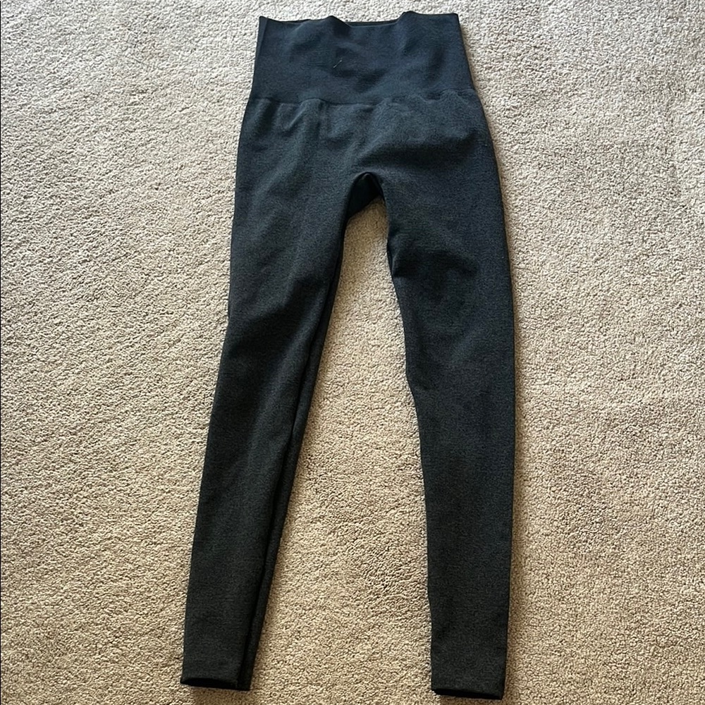 Warner's Gray High-Rise Leggings